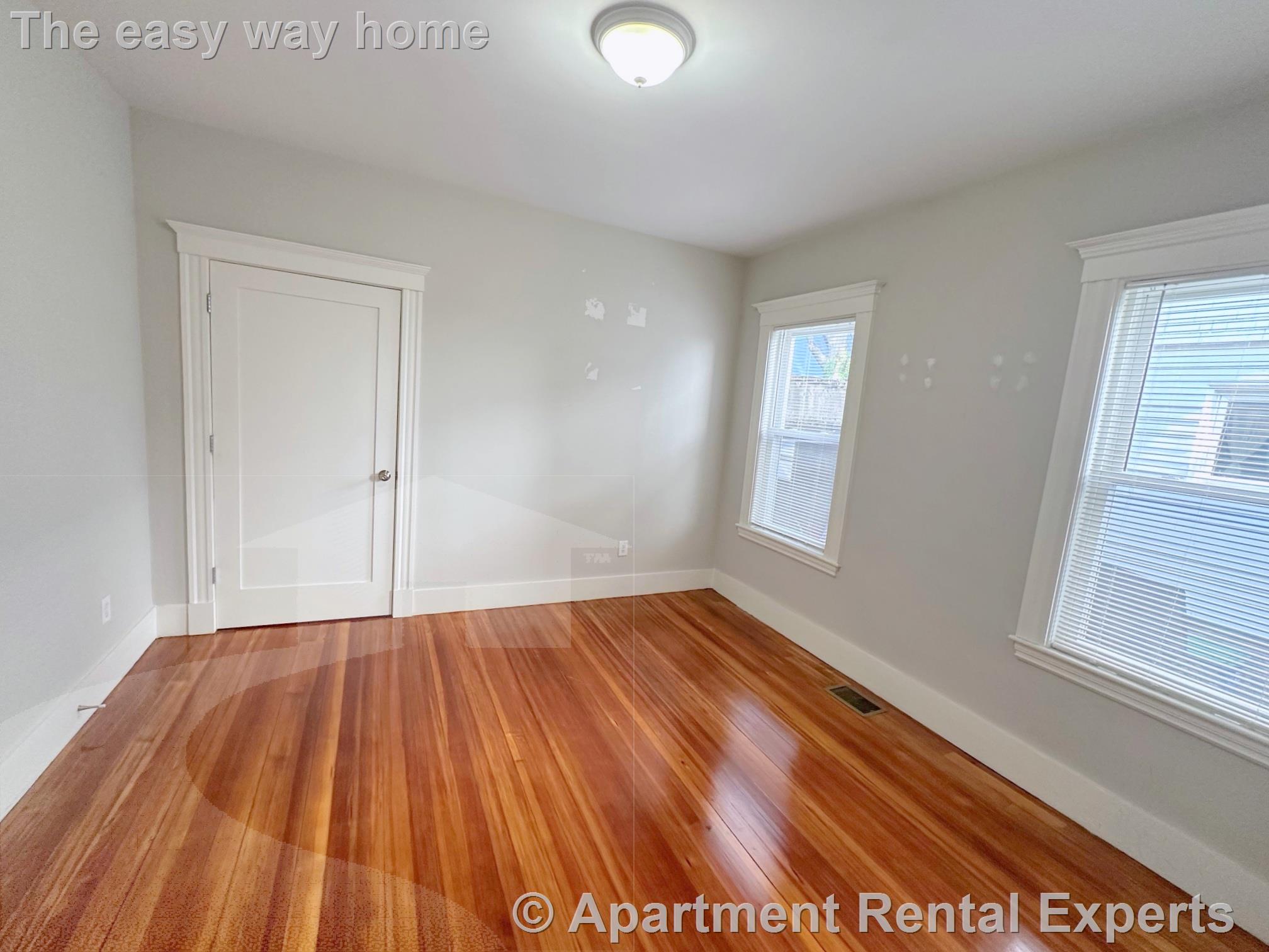 4 bed, 2 bath apartment for rent at 58 Bromfield Rd Unit 1, Tufts — photo 11 of 30