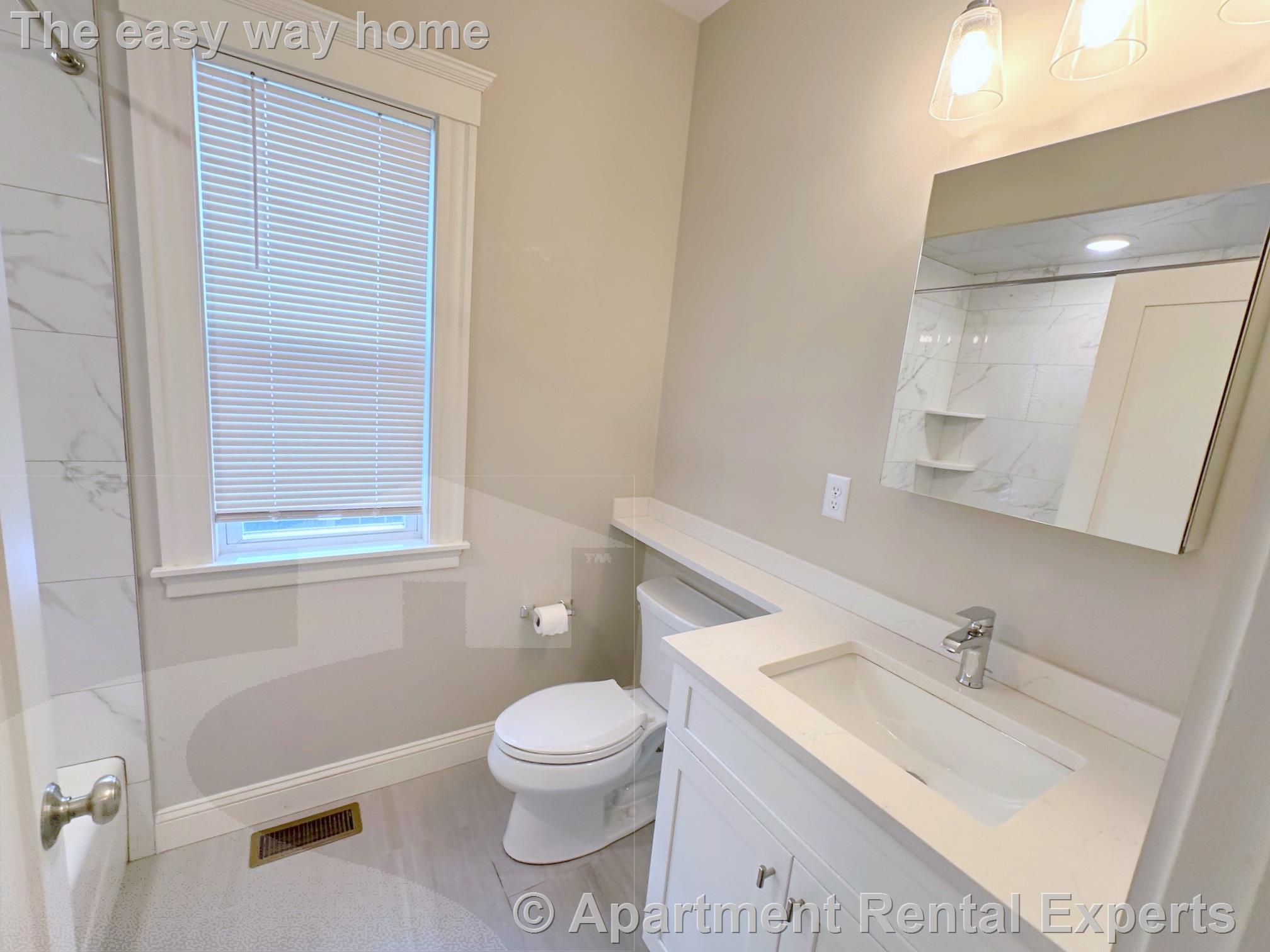 4 bed, 2 bath apartment for rent at 58 Bromfield Rd Unit 1, Tufts — photo 9 of 30