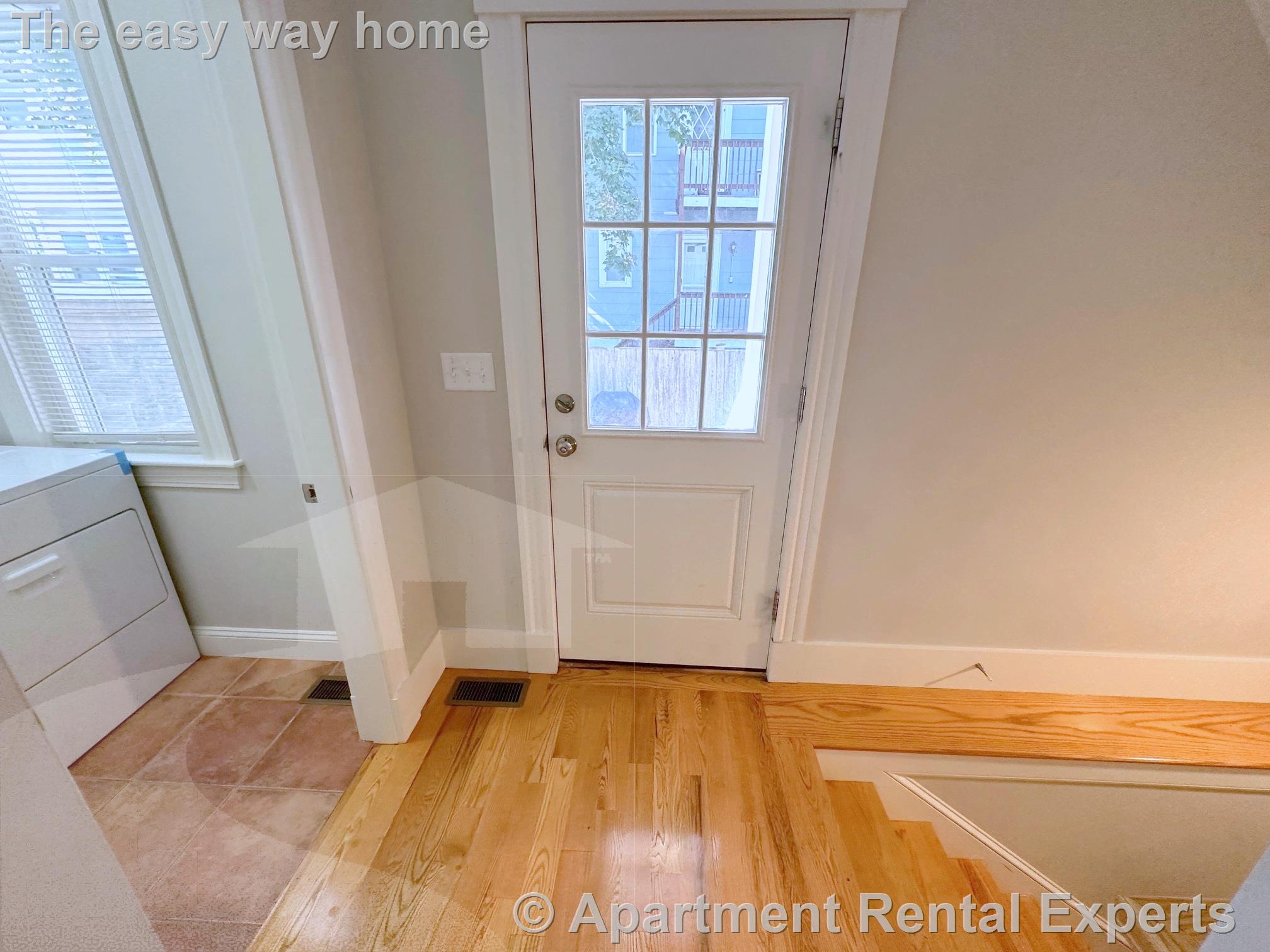 4 bed, 2 bath apartment for rent at 58 Bromfield Rd Unit 1, Tufts — photo 15 of 30