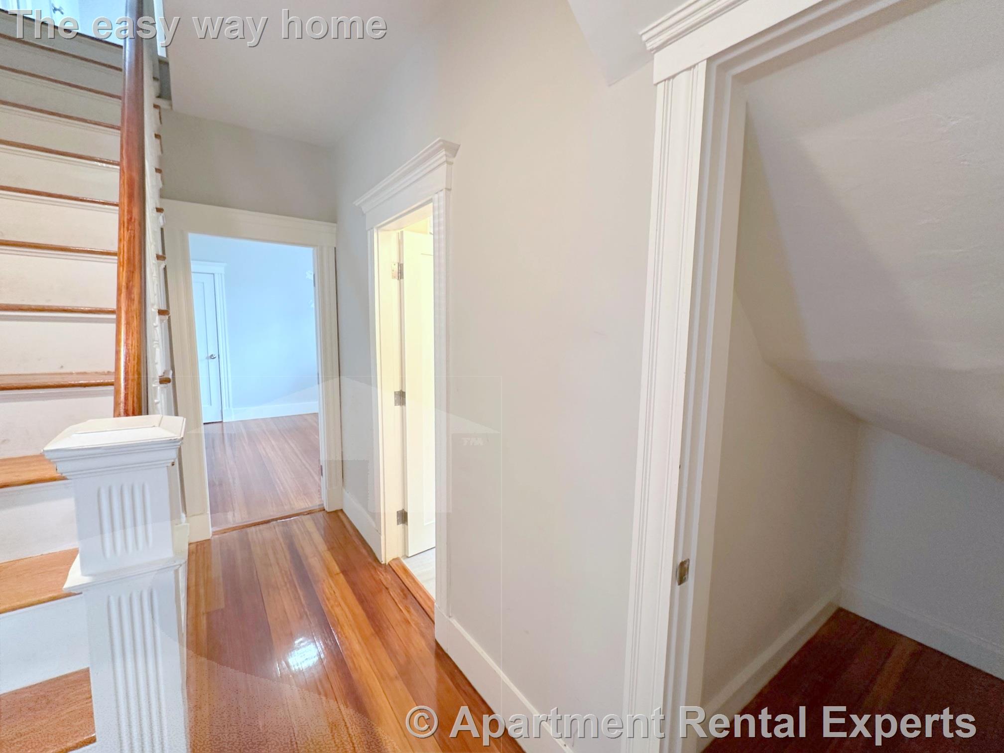 4 bed, 2 bath apartment for rent at 58 Bromfield Rd Unit 1, Tufts — photo 8 of 30