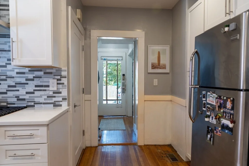 3 bed, 1 bath apartment for rent at 58 Bromfield St Unit 1, North Quincy — photo 6 of 15