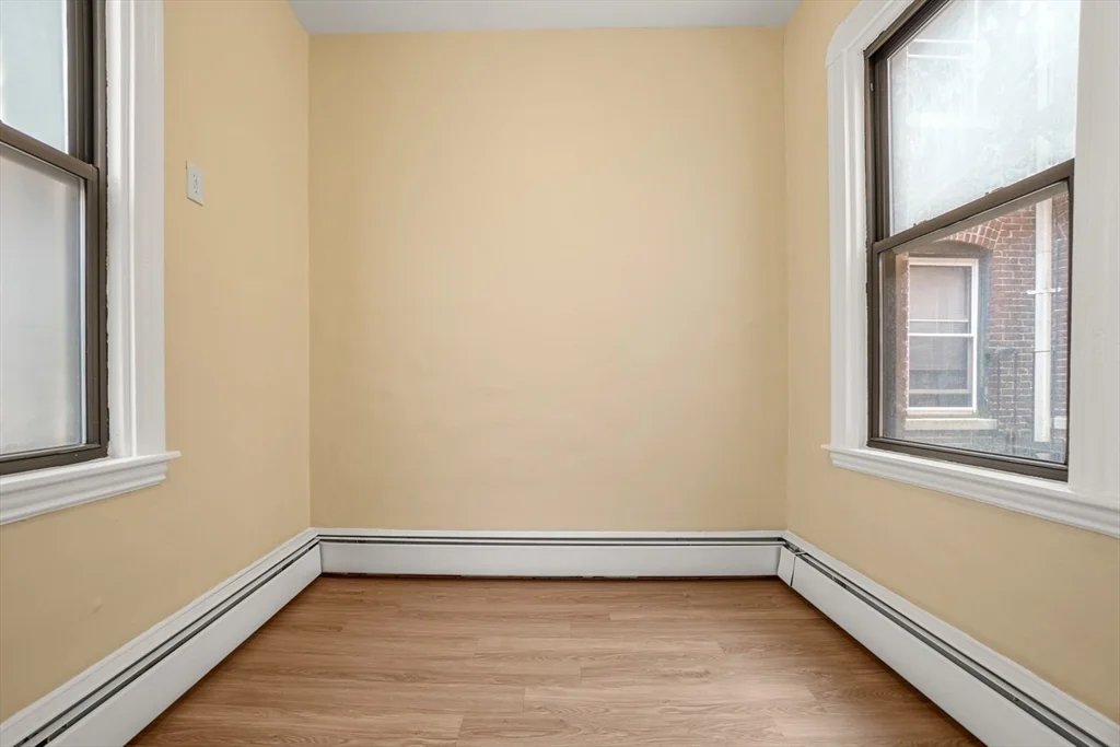 3 bed, 1 bath apartment for rent at 58 Charles St S Unit 3, Boston Downtown — photo 18 of 23
