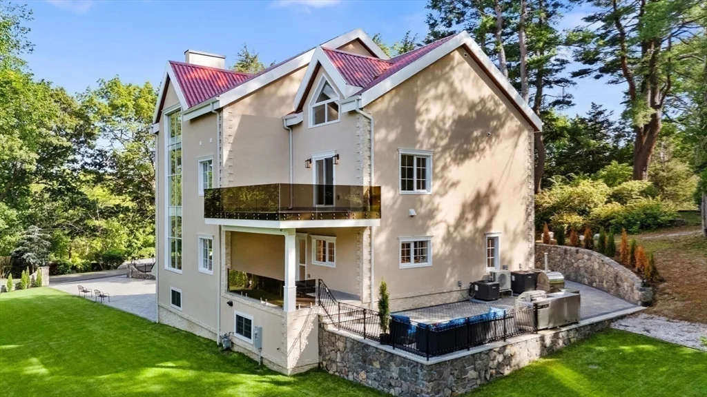 5 bed, 4+ bath apartment for rent at 58 Chestnut St, Lynnfield — photo 35 of 41