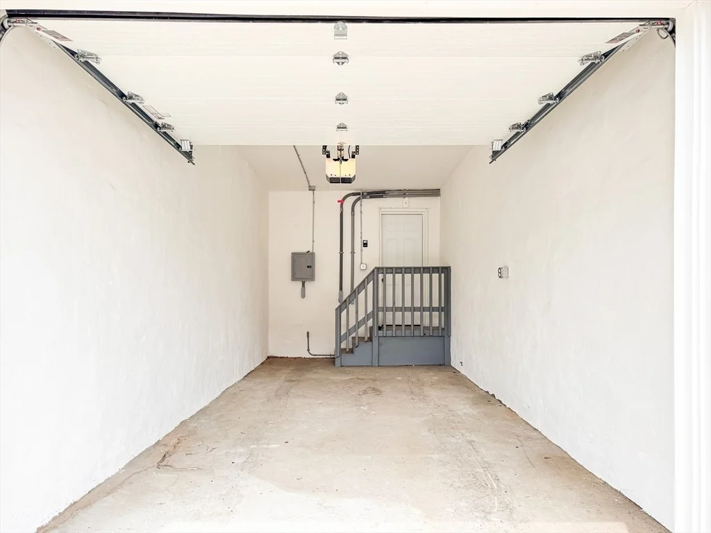 3 bed, 1 bath apartment for rent at 58 Chestnut St Unit 2, Chelsea — photo 14 of 15