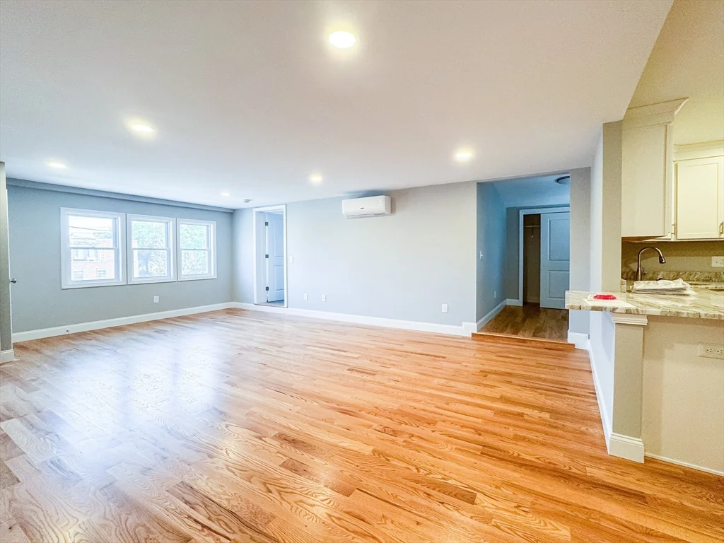 3 bed, 1 bath apartment for rent at 58 Chestnut St Unit 2, Chelsea — photo 3 of 15