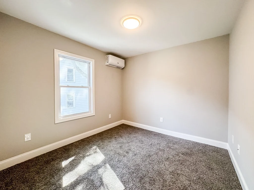 3 bed, 1 bath apartment for rent at 58 Chestnut St Unit 2, Chelsea — photo 6 of 15