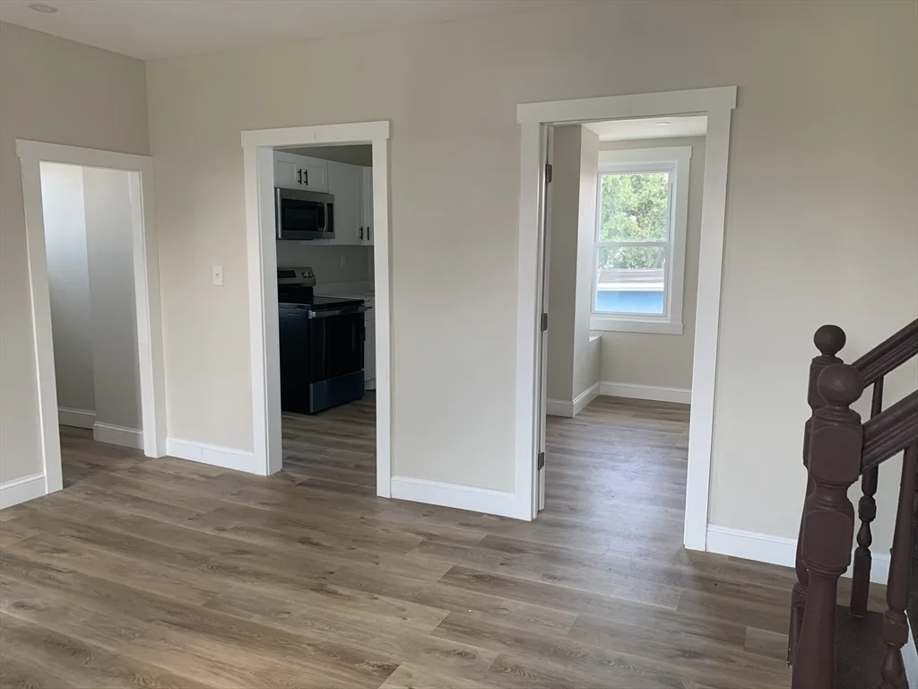 3 bed, 1 bath apartment for rent at 58 Downing St Unit 2, Fall River — photo 3 of 8