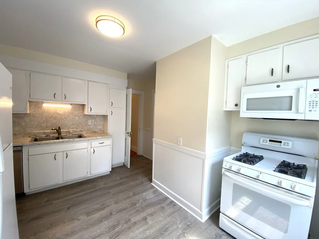 4 bed, 2 bath apartment for rent at 58 Dunster Rd Unit 2, Boston — photo 18 of 41