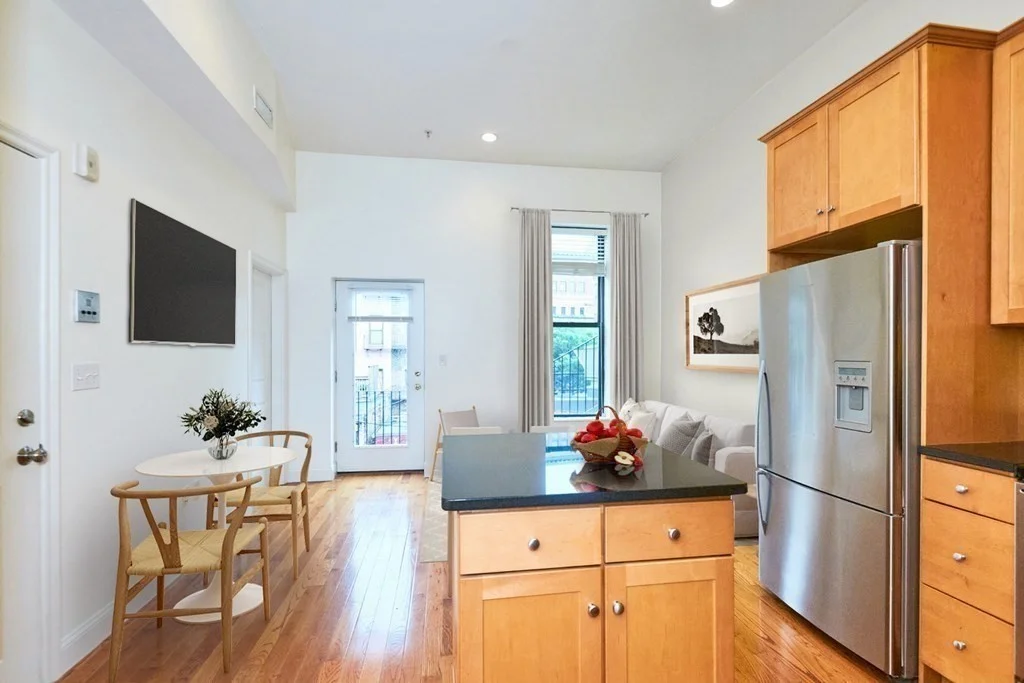 2 bed, 1 bath apartment for rent at 58 E Springfield St Unit 3, South End — photo 5 of 15