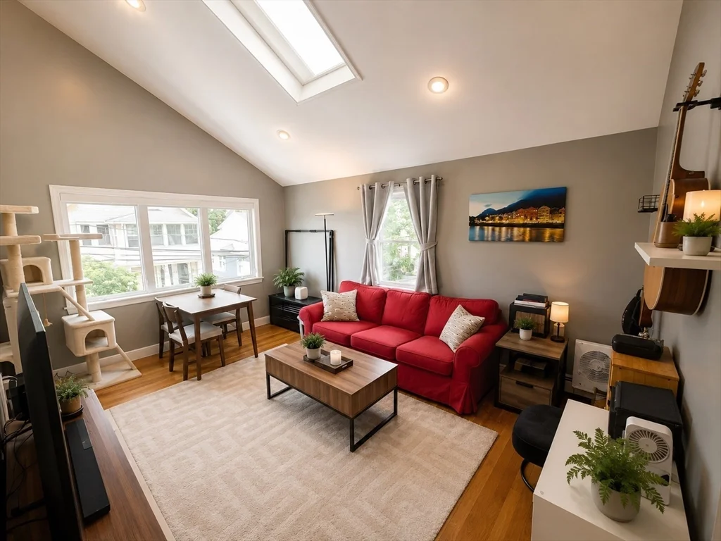 2 bed, 1 bath apartment for rent at 58 Fairmout St Unit 2, Arlington — photo 3 of 9