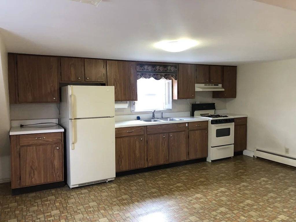 2 bed, 1 bath apartment for rent at 58 Fish Rd Unit 2, Tiverton — photo 4 of 11