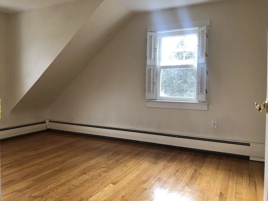 2 bed, 1 bath apartment for rent at 58 Fish Rd Unit 2, Tiverton — photo 2 of 11