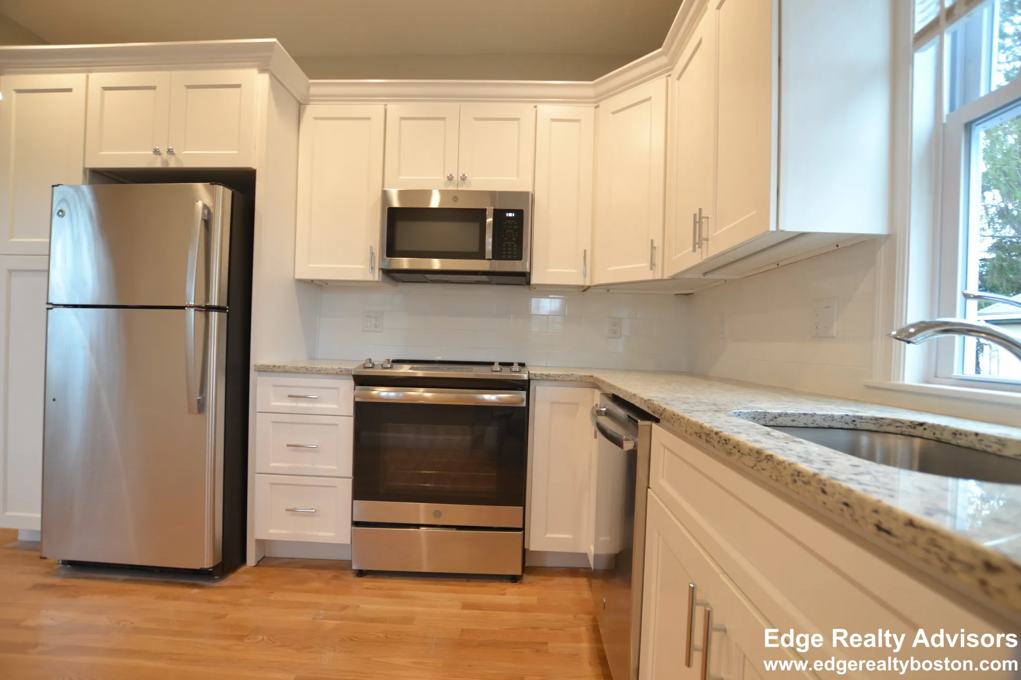 3 bed, 2 bath apartment for rent at 58 Foster St Unit 2, Brighton — photo 2 of 12