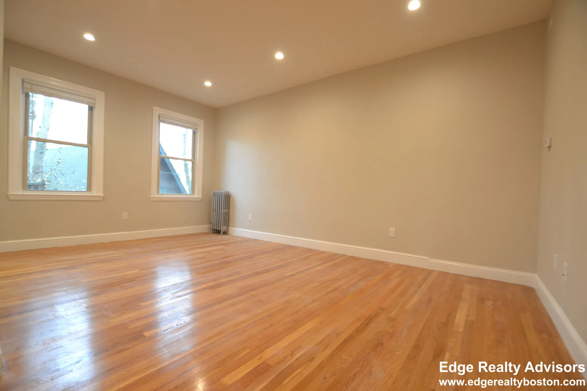 3 bed, 2 bath apartment for rent at 58 Foster St Unit 2, Brighton — photo 7 of 12