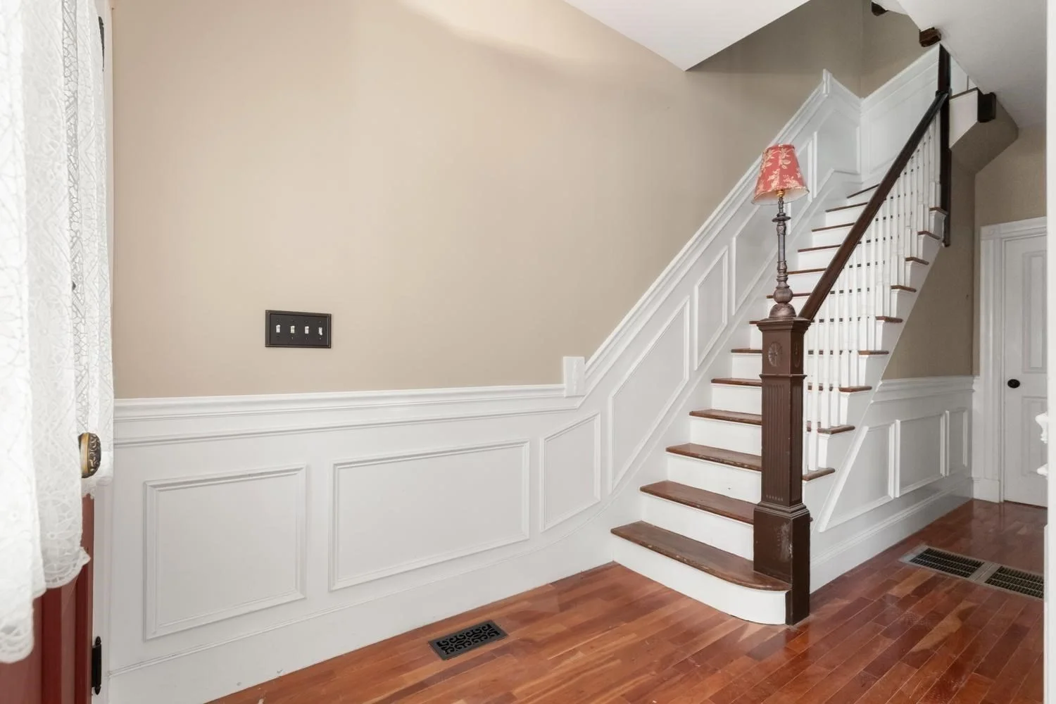 4 bed, 4+ bath apartment for rent at 58 G St, South Boston — photo 13 of 31