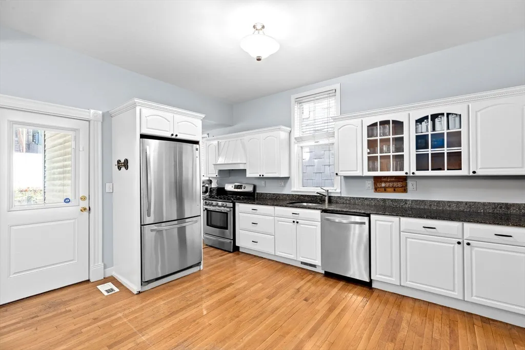2 bed, 2 bath apartment for rent at 58 Gates St Unit 1, South Boston — photo 4 of 15