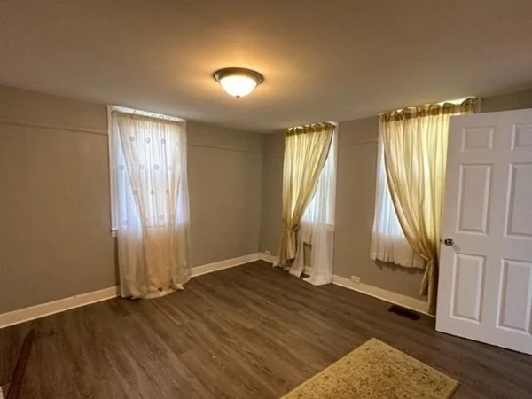 3 bed, 2 bath apartment for rent at 58 Hancock, Sheldonville — photo 5 of 13