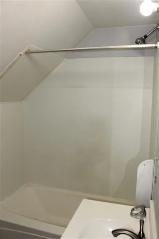 1 bed, 1 bath apartment for rent at 58 Harrison Aveue Unit 3, Taunton — photo 11 of 16