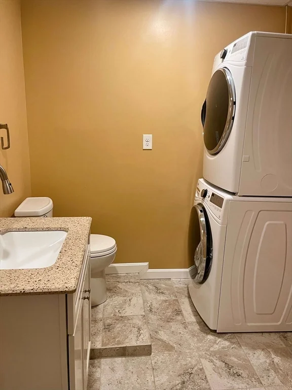 3 bed, 3 bath apartment for rent at 58 Heather Ct Unit 58, Nashua — photo 29 of 31