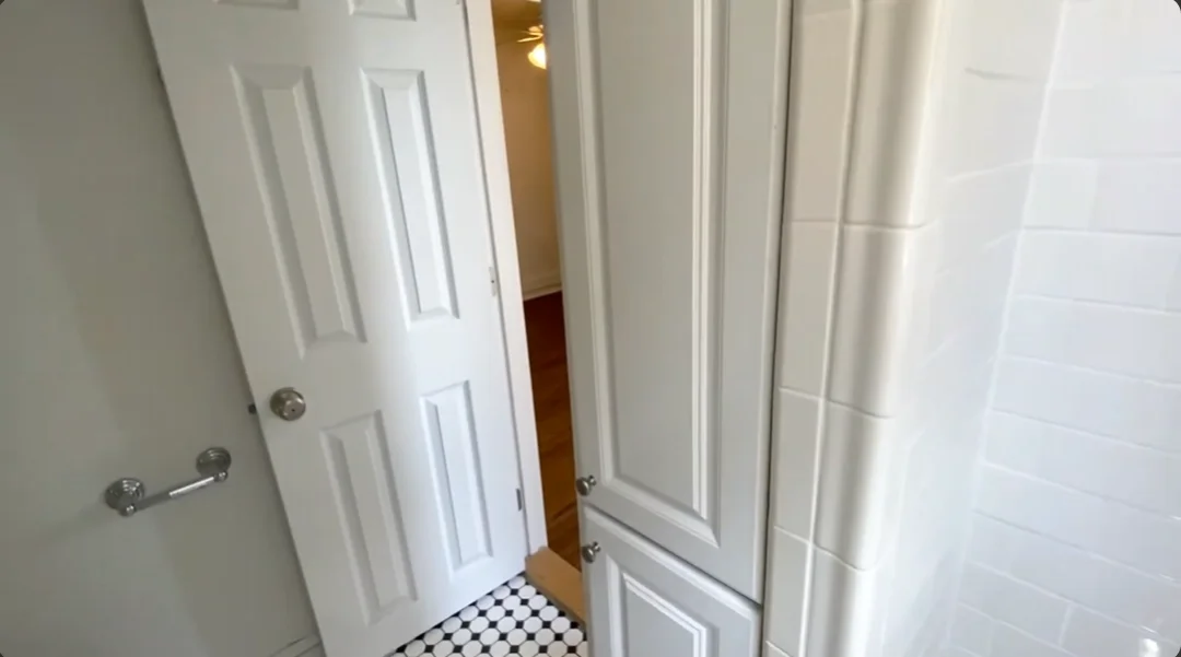 1 bed, 1 bath apartment for rent at 58 Hemenway St Unit 1T, Fenway — photo 2 of 7