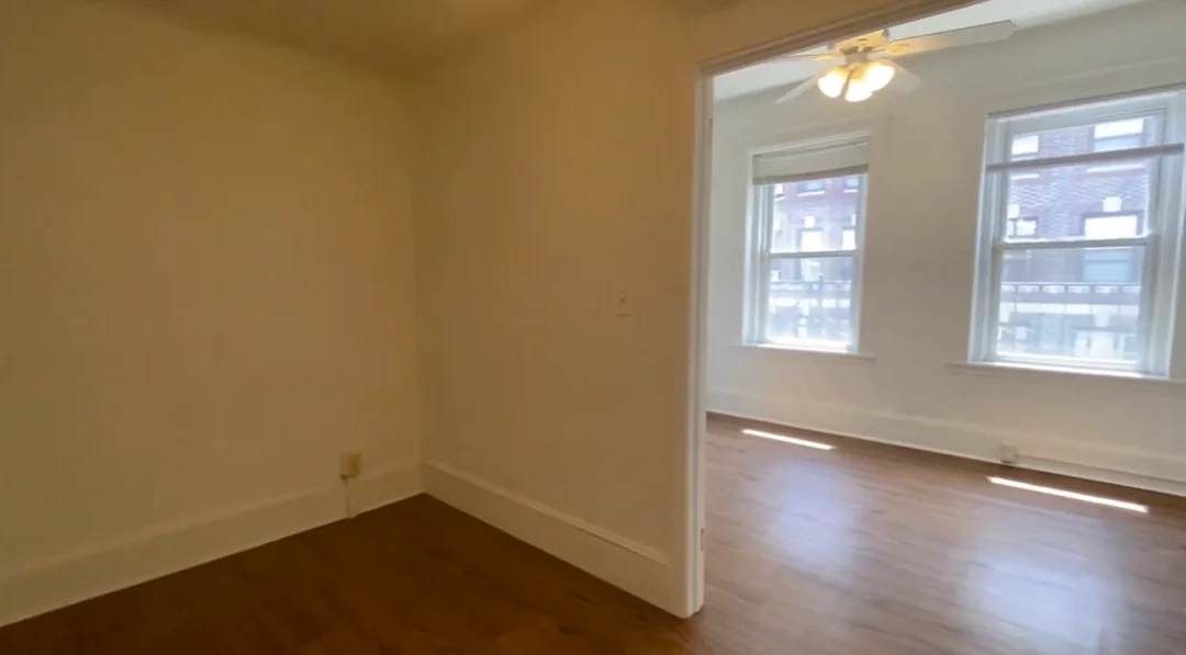 1 bed, 1 bath apartment for rent at 58 Hemenway St Unit 1T, Fenway — photo 3 of 7
