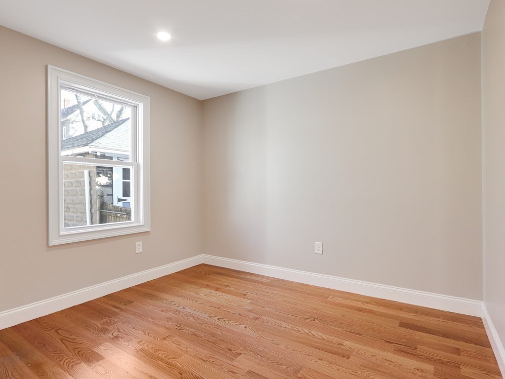 3 bed, 2 bath apartment for rent at 58 Hillsdale Rd Unit 1, Tufts University — photo 8 of 13