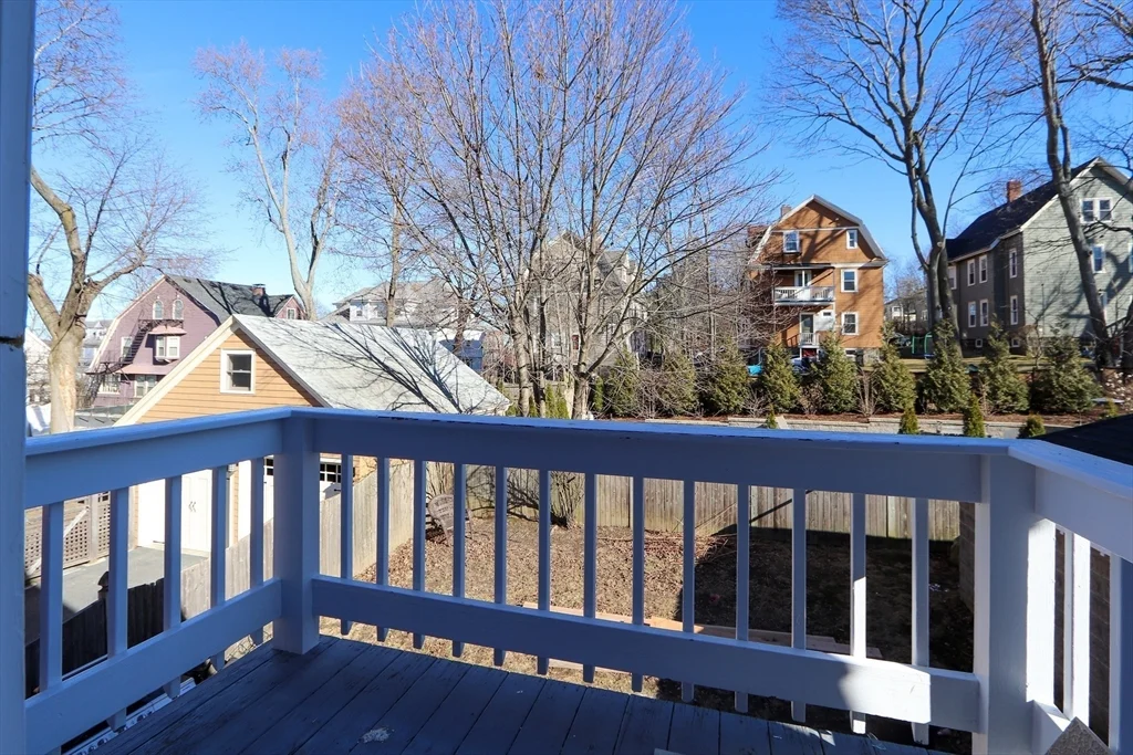 5 bed, 3 bath apartment for rent at 58 Hillsdale Rd Unit 2, Tufts University — photo 20 of 23