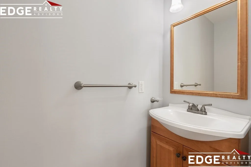 4 bed, 2.5 bath apartment for rent at 58 Holton St Unit 1, Allston — photo 25 of 28