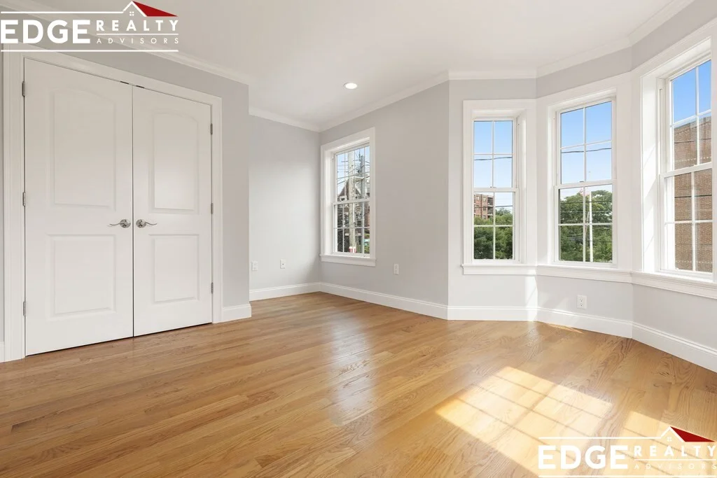 4 bed, 2.5 bath apartment for rent at 58 Holton St Unit 1, Allston — photo 13 of 28
