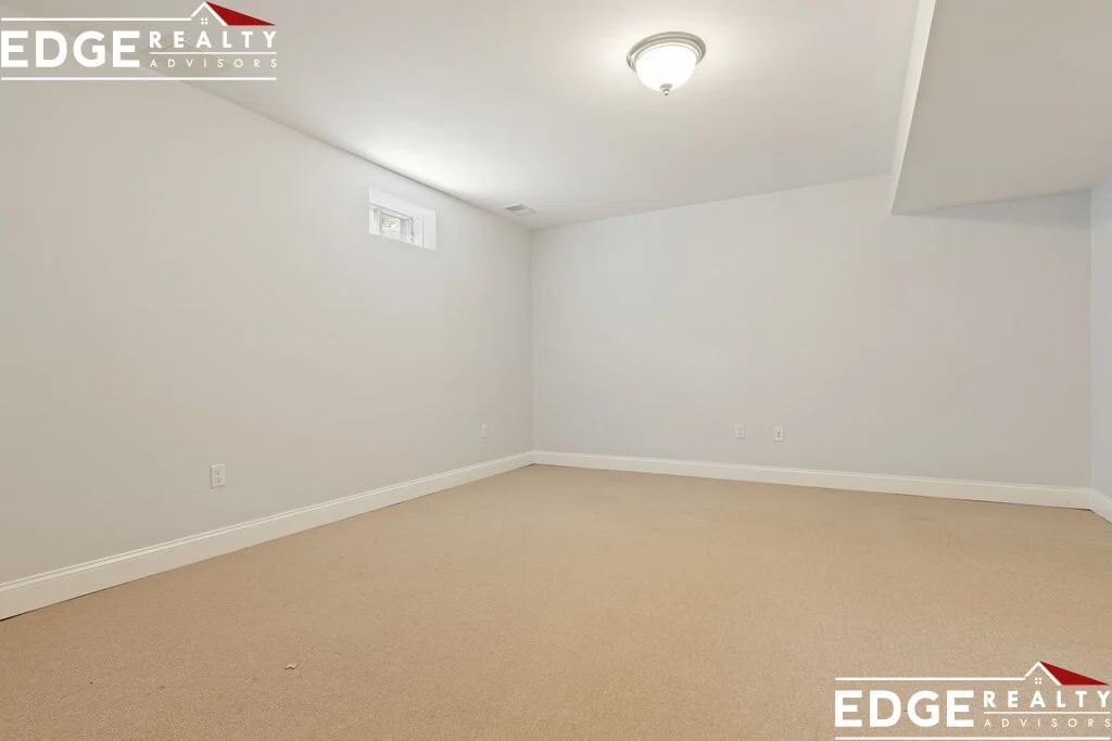 4 bed, 2.5 bath apartment for rent at 58 Holton St Unit 1, Allston — photo 24 of 28