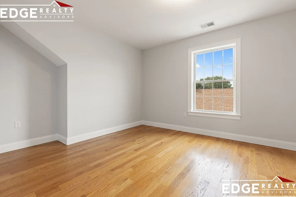 4 bed, 2.5 bath apartment for rent at 58 Holton St Unit 1, Allston — photo 16 of 28