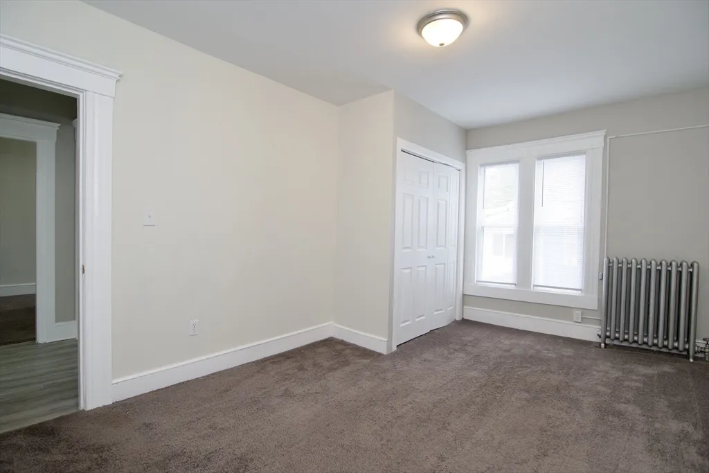 3 bed, 1 bath apartment for rent at 58 Howes St Unit 2, Springfield — photo 10 of 20