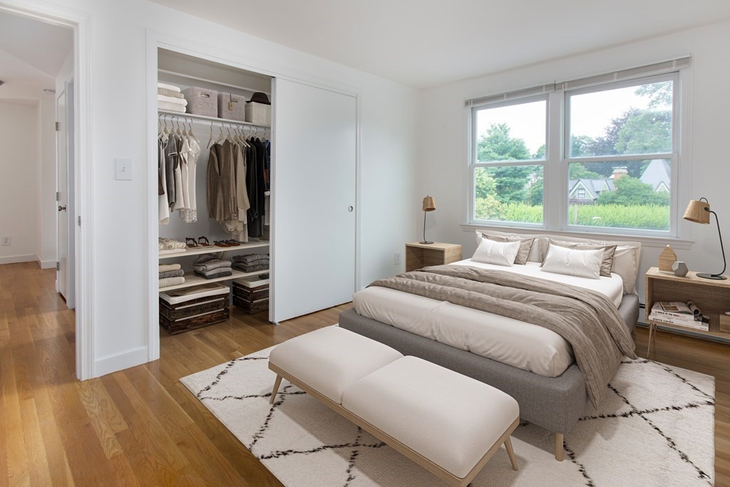3 bed, 1 bath apartment for rent at 58 Irving St Unit 1, Brookline Village — photo 4 of 10