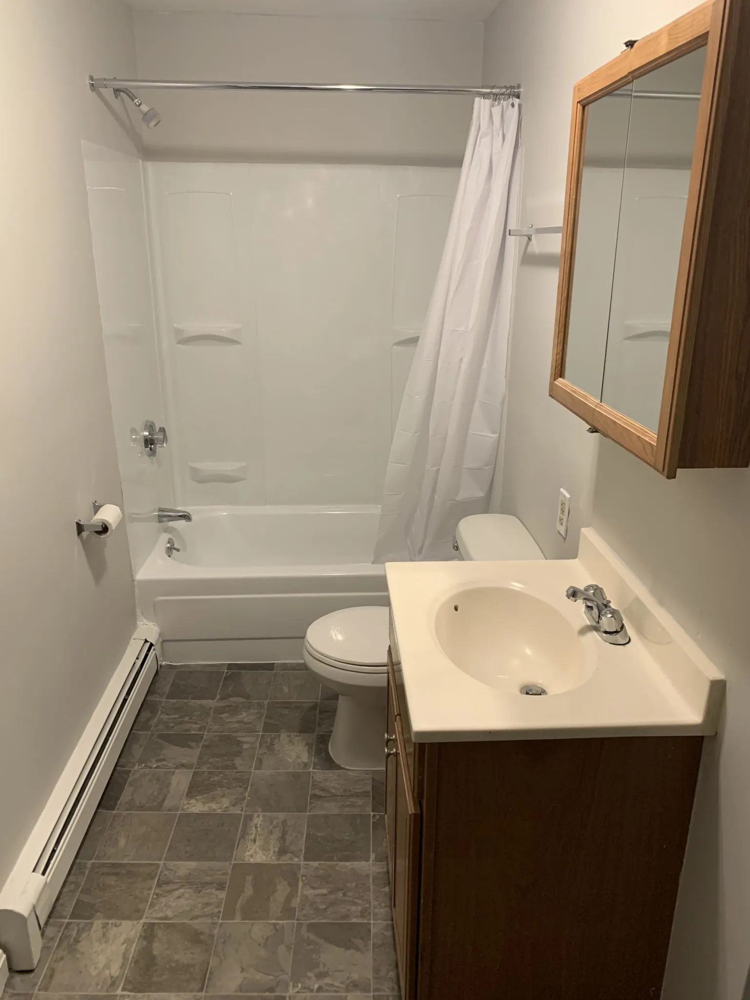 4 bed, 2 bath apartment for rent at 58 Leo M Birmingham Pkwa Unit 4, Allston — photo 13 of 20