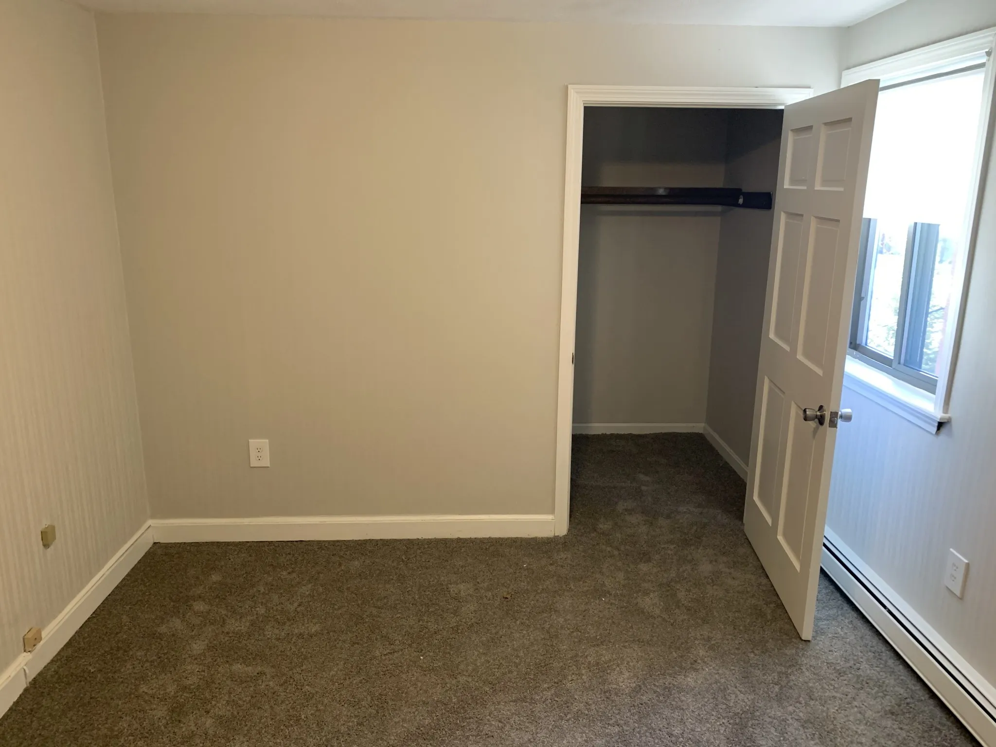 4 bed, 2 bath apartment for rent at 58 Leo M Birmingham Pkwa Unit 4, Allston — photo 12 of 20
