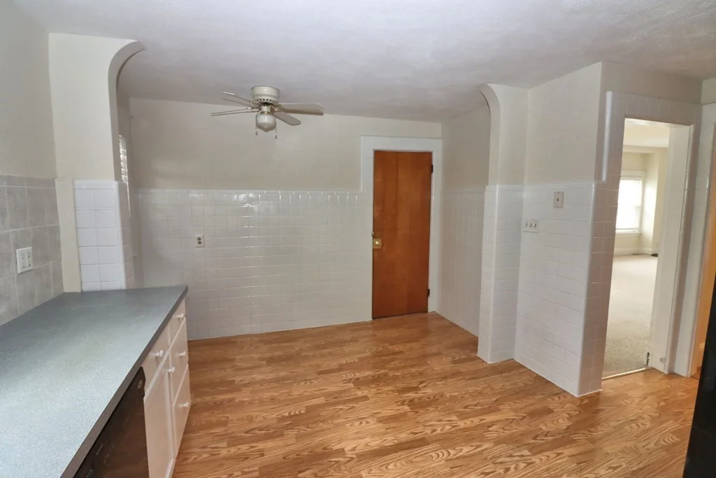 2 bed, 1 bath apartment for rent at 58 Lewis Ave Unit 1, Winthrop — photo 5 of 9