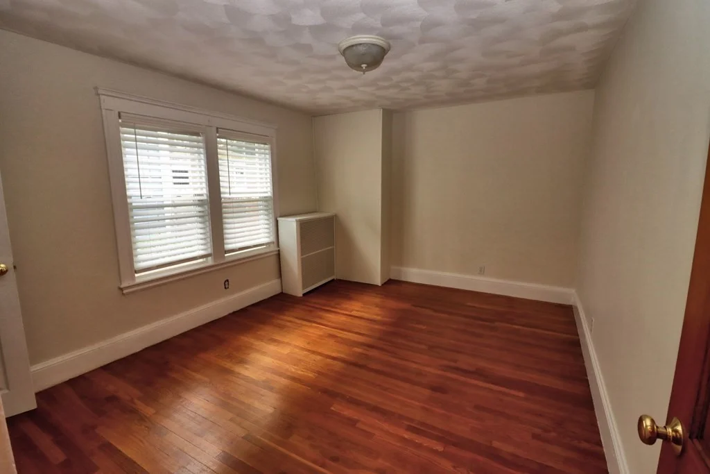 2 bed, 1 bath apartment for rent at 58 Lewis Ave Unit 1, Winthrop — photo 9 of 9