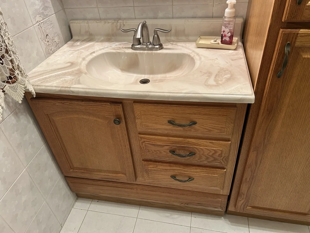 3 bed, 1 bath apartment for rent at 58 Maple St Unit 2, Malden — photo 12 of 20