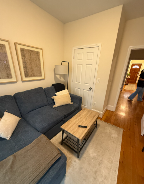 3 bed, 1 bath apartment for rent at 58 Medford St Unit 1-3BR, Ward Two — photo 6 of 15