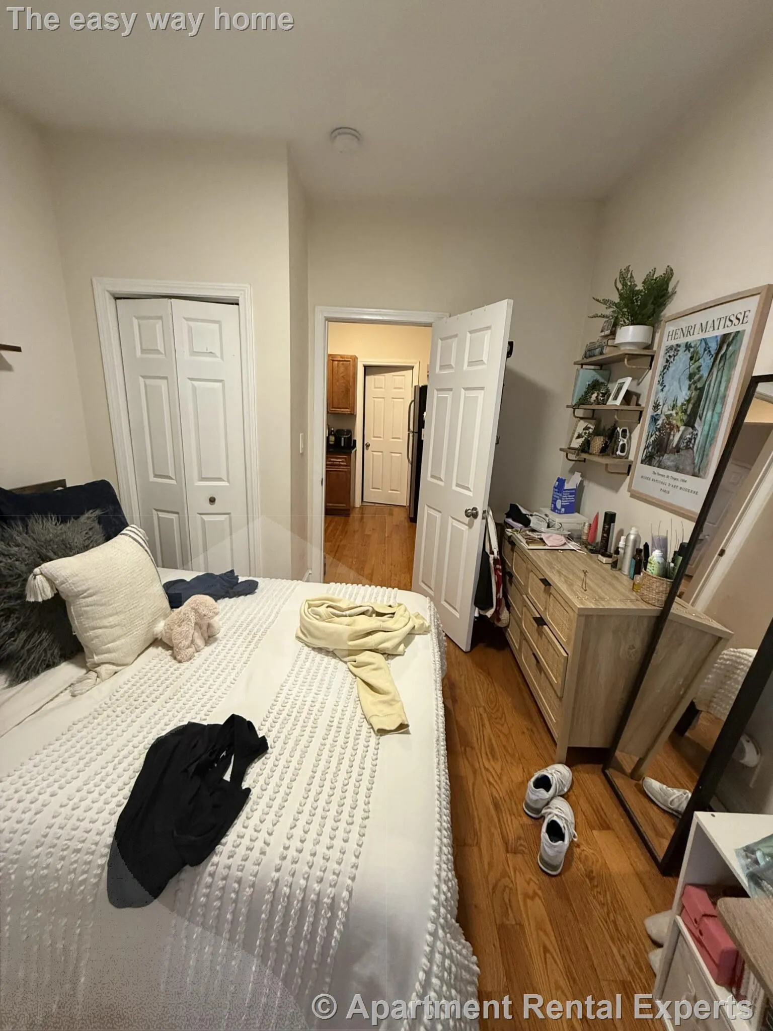 3 bed, 1 bath apartment for rent at 58 Medford St Unit 1, Union Square — photo 10 of 15