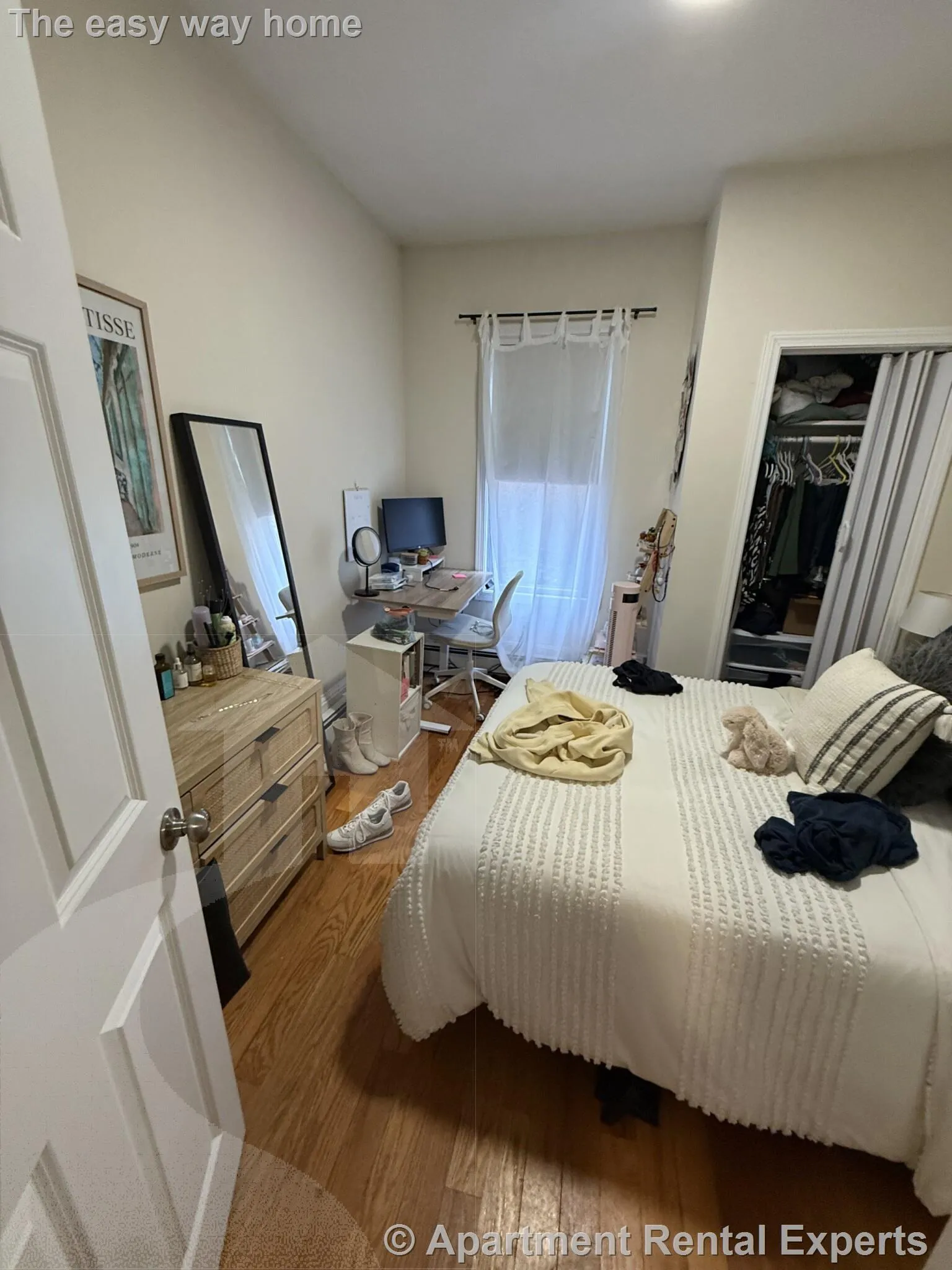 3 bed, 1 bath apartment for rent at 58 Medford St Unit 1, Union Square — photo 11 of 15