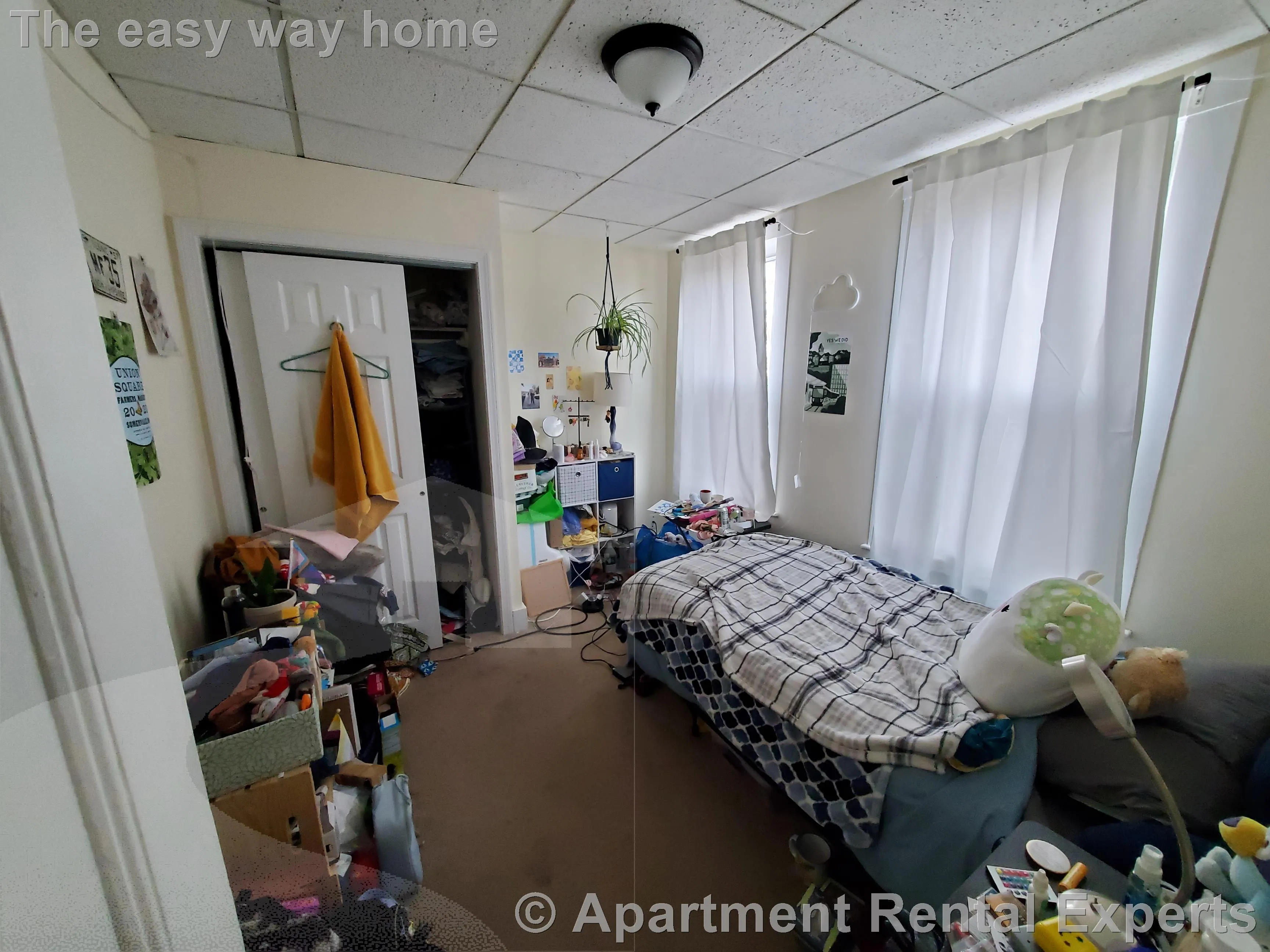 3 bed, 1 bath apartment for rent at 58 Medford St Unit 2, Union Square — photo 5 of 8