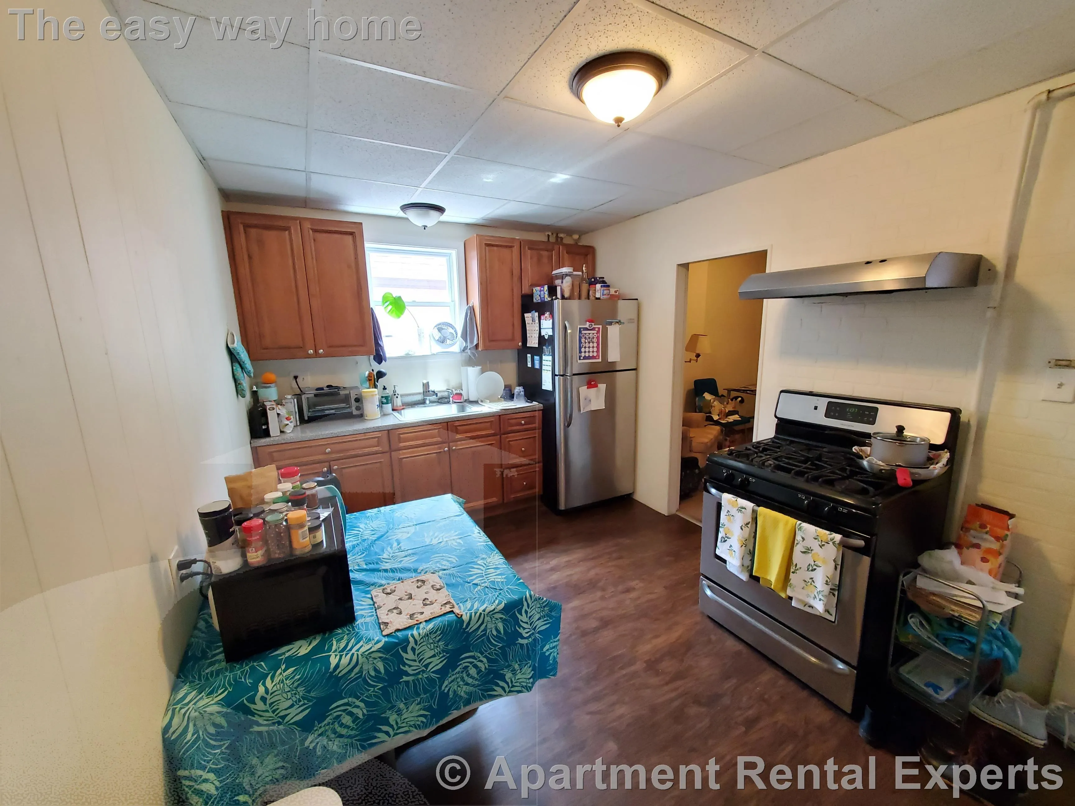 3 bed, 1 bath apartment for rent at 58 Medford St Unit 2, Union Square — photo 1 of 8