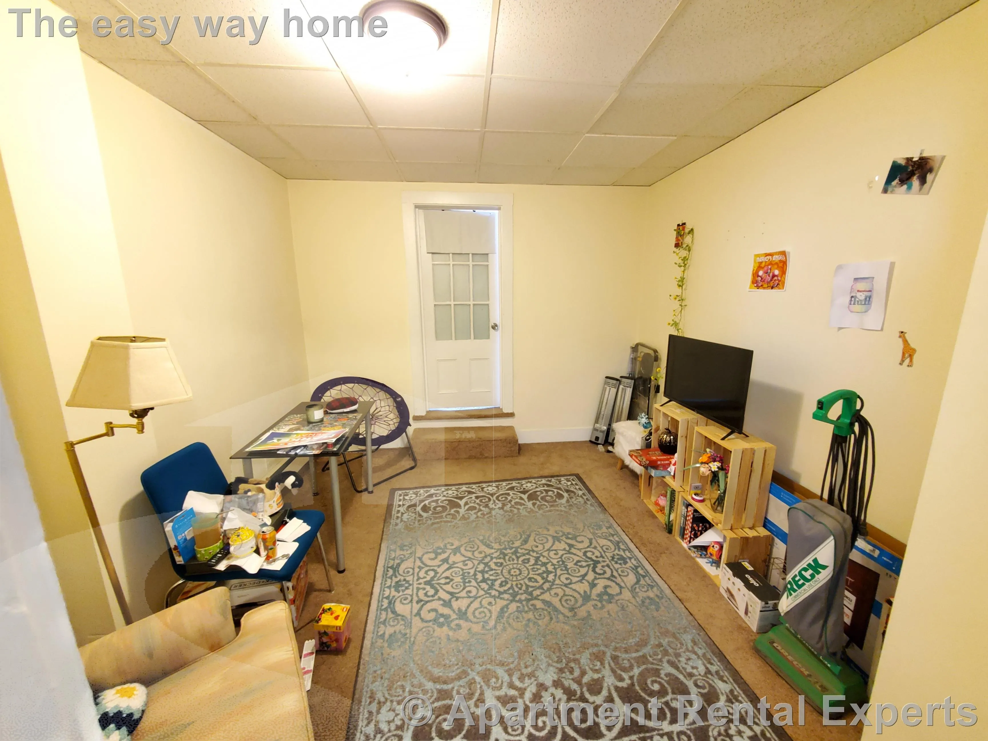 3 bed, 1 bath apartment for rent at 58 Medford St Unit 2, Union Square — photo 2 of 8
