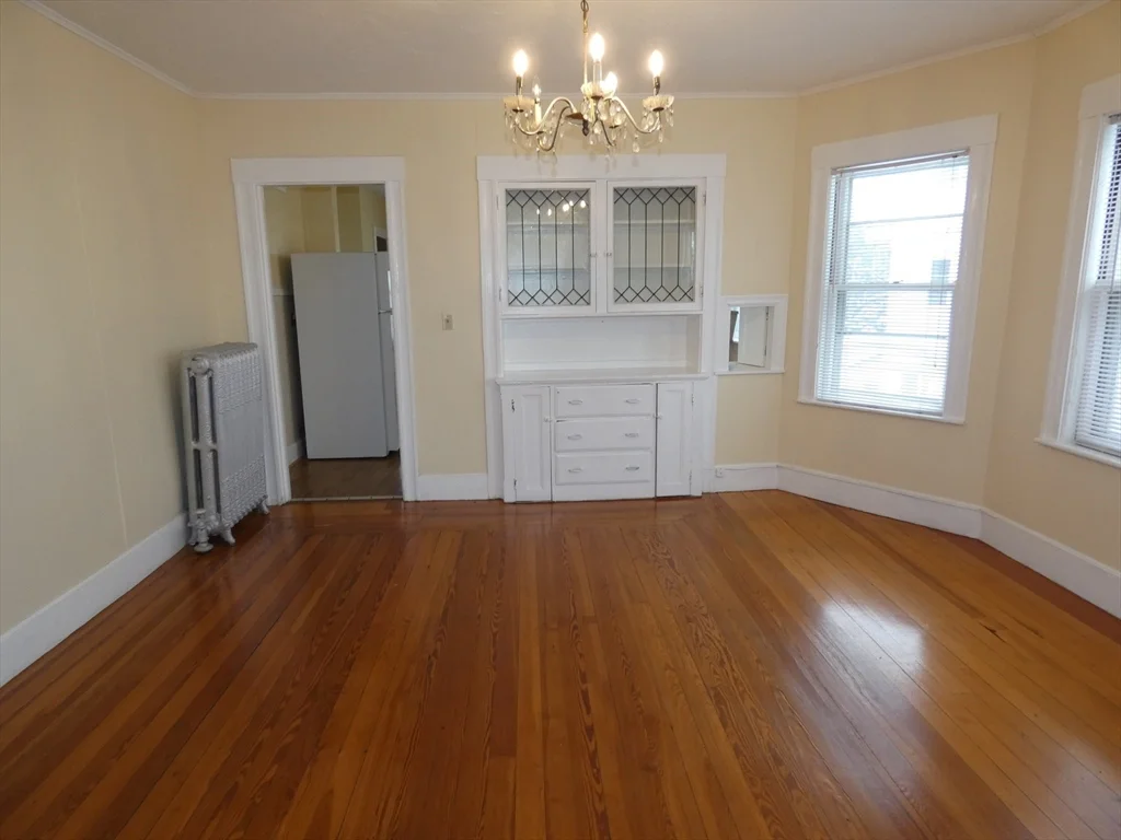 4 bed, 1 bath apartment for rent at 58 Monument St Unit 2, Medford — photo 7 of 20
