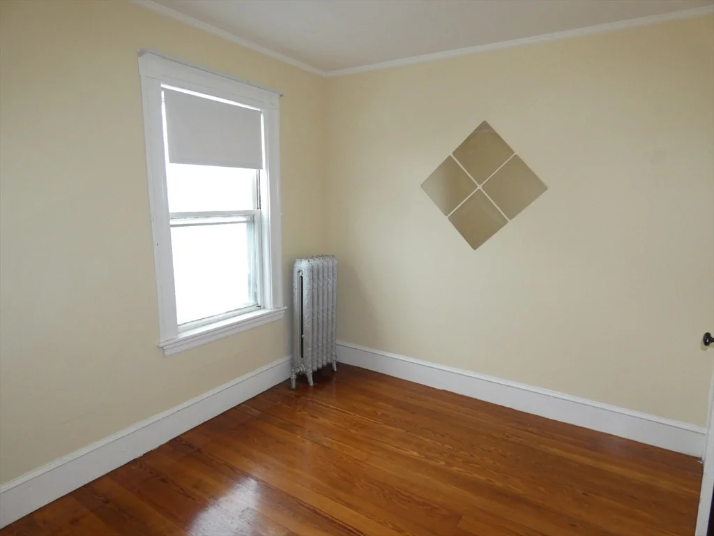 4 bed, 1 bath apartment for rent at 58 Monument St Unit 2, Medford — photo 14 of 20