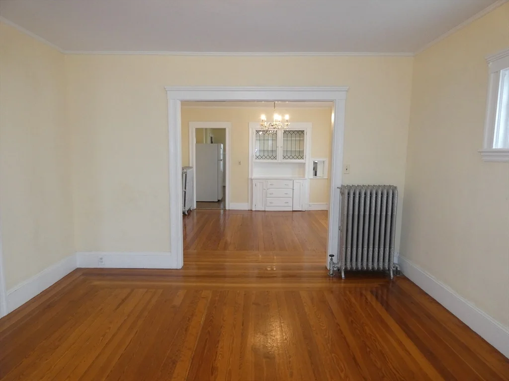 4 bed, 1 bath apartment for rent at 58 Monument St Unit 2, Medford — photo 6 of 20