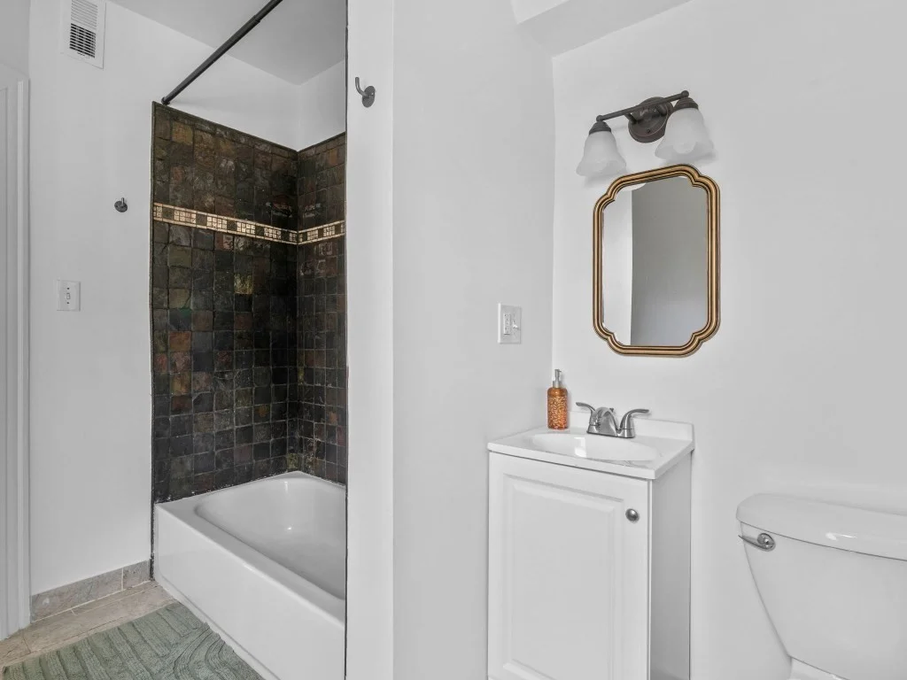 3 bed, 1 bath apartment for rent at 58 Oliver St Unit 2, East Somerville — photo 12 of 19