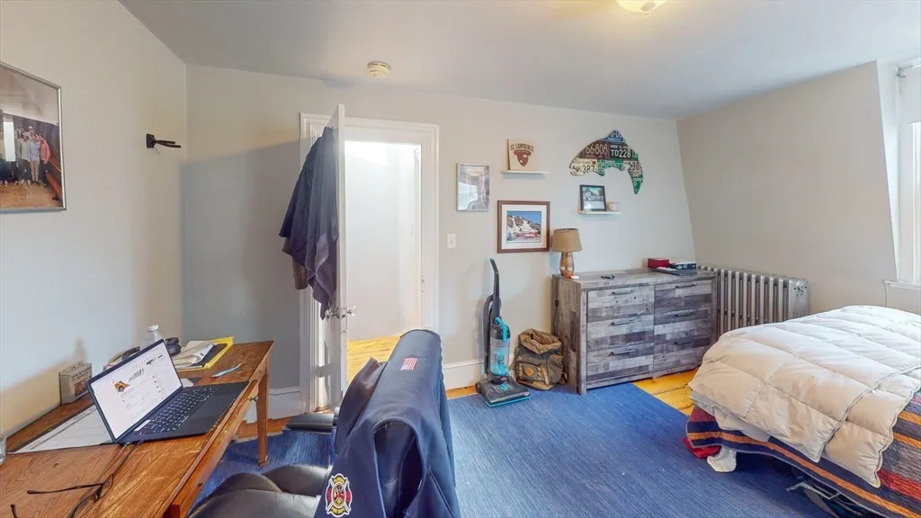 5 bed, 2.5 bath apartment for rent at 58 P St Unit 1, South Boston — photo 21 of 37