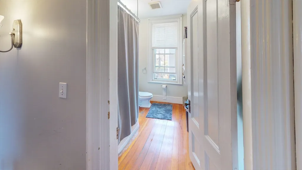5 bed, 2.5 bath apartment for rent at 58 P St Unit 1, South Boston — photo 15 of 37